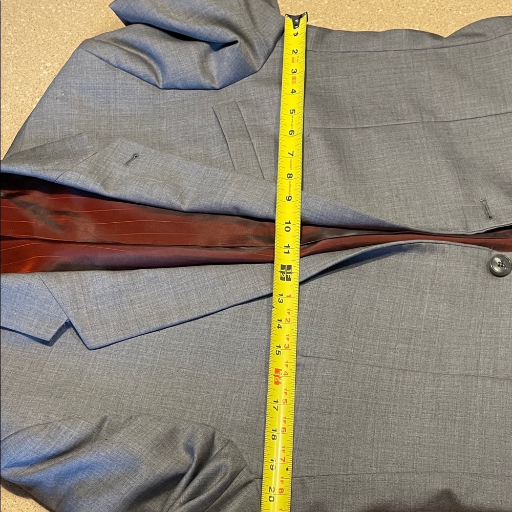 Jos. A. Bank Classic Gray Men's Suit - Picture 14 of 16